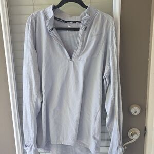 Nike Men's Light Gray Long Sleeve Shirt